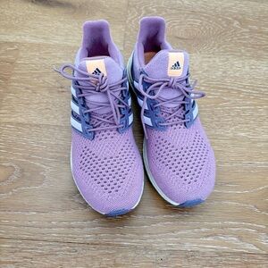 Adidas Women's Ultraboost 1.0 DNA size 10 purple